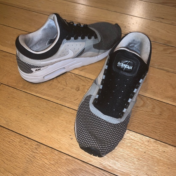Nike Air Max Zero “Oreo” - Picture 2 of 8